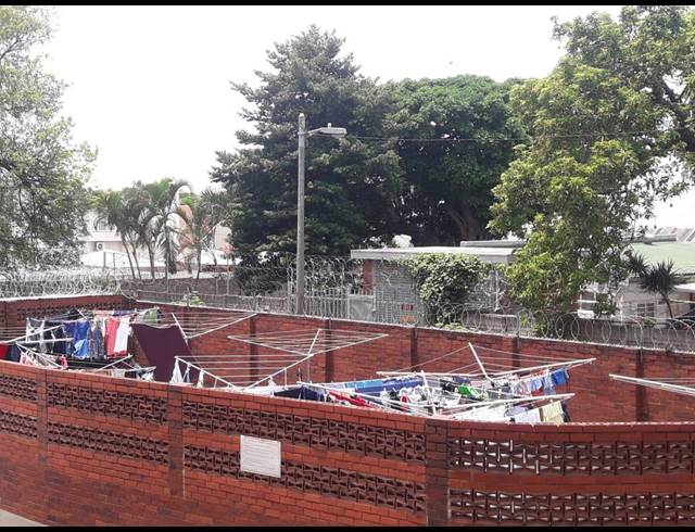 1 BEDROOM FLAT RENTED IN MORNINGSIDE